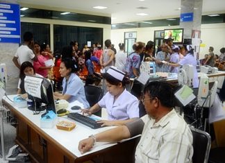 Banglamung Hospital is offering free flu vaccinations to those most in need.